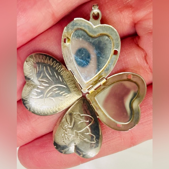 4 Photo Heart Locket Artisan Engraved Pendant Necklace, 925, RARE FIND!- Vintage - Picture 13 of 16